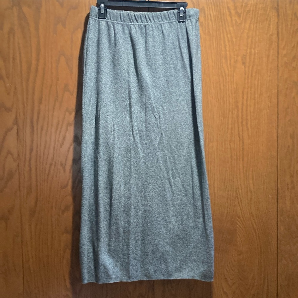 Charcoal gray midi skirt. Size S
